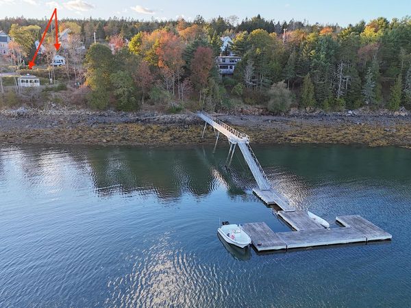 471 Main Street , Southwest Harbor, ME 04679