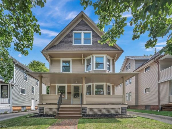 1515 Orchard Grove Avenue , Lakewood, OH 44107