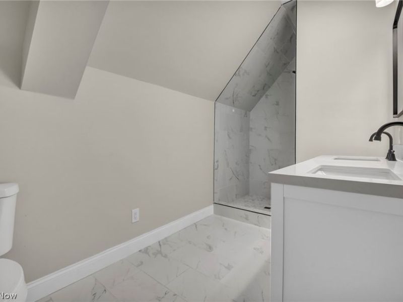 1515 Orchard Grove Avenue, Lakewood, OH 44107 Photo 9