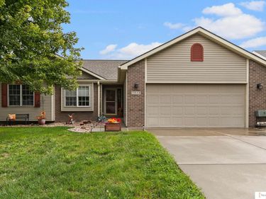 5948 S 81st Street, Lincoln, NE 68516