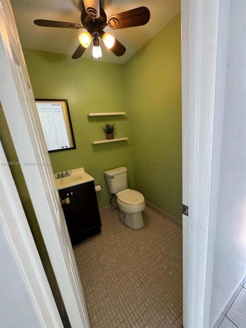 9321 SW 4th St, Unit 215C, Miami, FL 33174 Photo