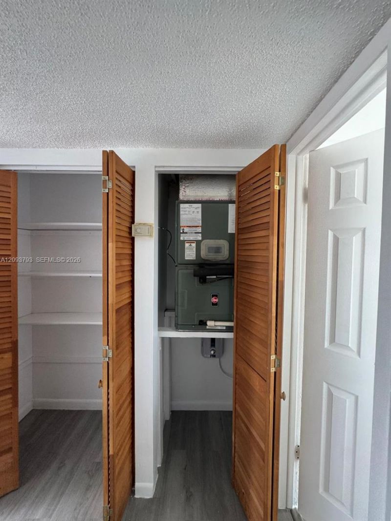 9321 SW 4th St, Unit 215C, Miami, FL 33174 Photo