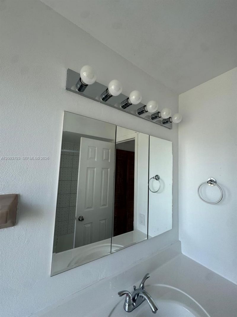 9321 SW 4th St, Unit 215C, Miami, FL 33174 Photo
