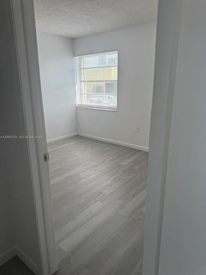 9321 SW 4th St, Unit 215C, Miami, FL 33174 Photo