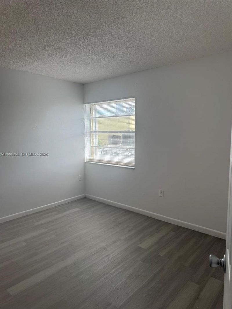 9321 SW 4th St, Unit 215C, Miami, FL 33174 Photo