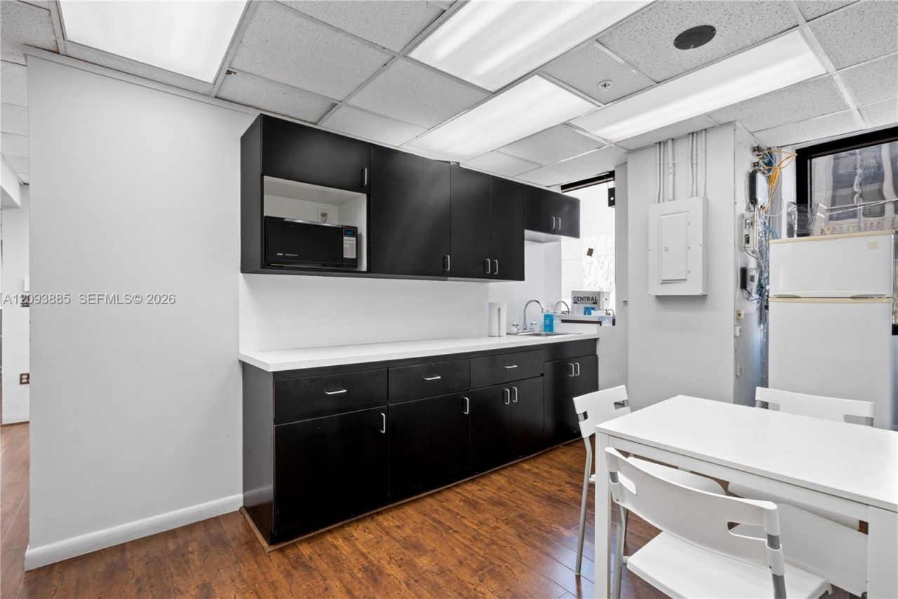 36 NE 1st Street, Miami, FL 33132 Photo