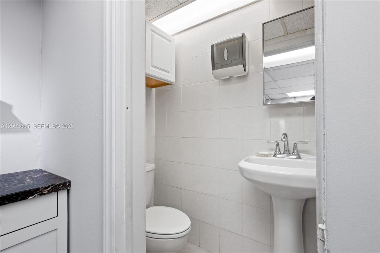 36 NE 1st Street, Miami, FL 33132 Photo