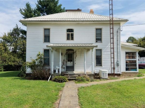 16567 Johnson Hill Road , Newcomerstown, OH 43832
