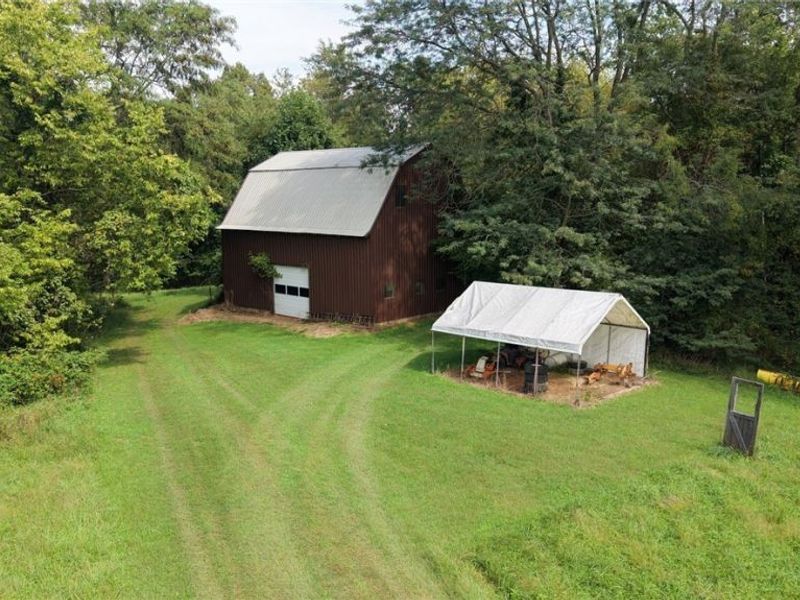 16567 Johnson Hill Road, Newcomerstown, OH 43832 Photo 2