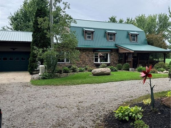 686 Brownville Road , Rome, OH 44085