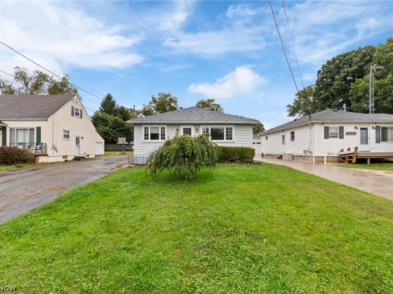 1854 Maurice Street, Cuyahoga Falls, OH 44221 Photo 1