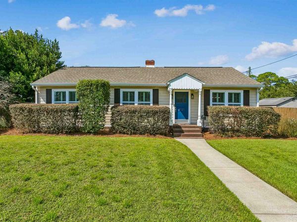 2121 N 12th Ave, Pensacola, FL 32503