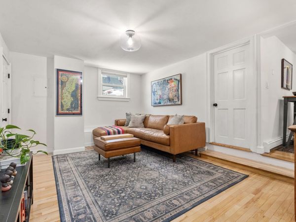 209 Bunker Hill St, Unit 1, Boston, MA 02129