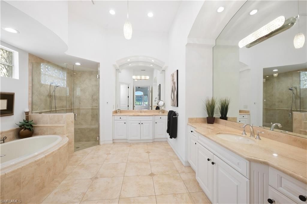 9081 Terranova Dr, Naples, FL 34109 Photo