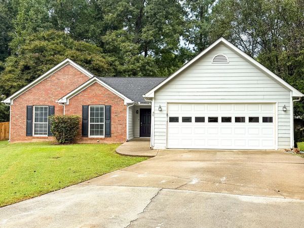1320 Opal Circle, Lawrenceville, GA 30043