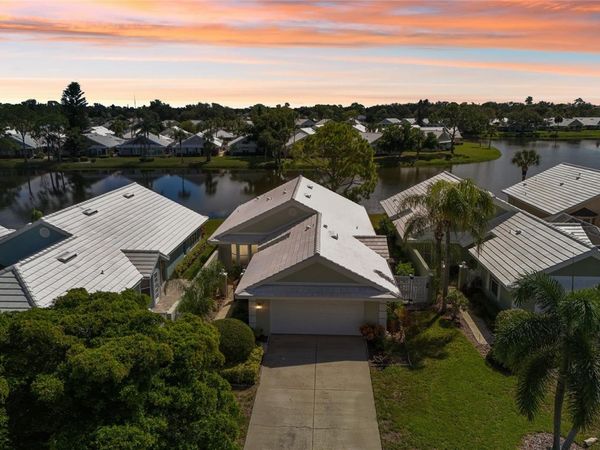 805 HARRINGTON LAKE DRIVE N, Unit 76, VENICE, FL 34293
