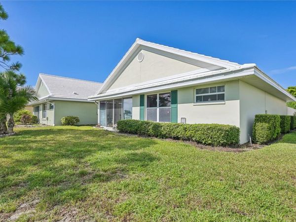 805 HARRINGTON LAKE DRIVE N, Unit 76, VENICE, FL 34293