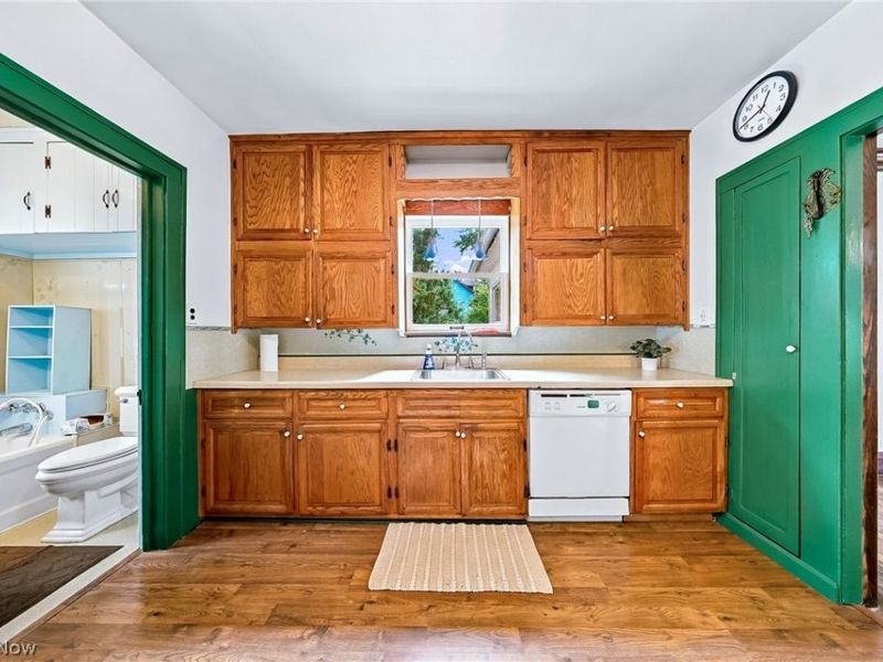 24958 Kennedy Ridge Road, North Olmsted, OH 44070 Photo 13