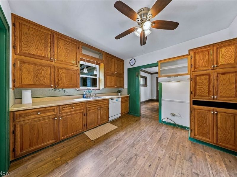 24958 Kennedy Ridge Road, North Olmsted, OH 44070 Photo 15