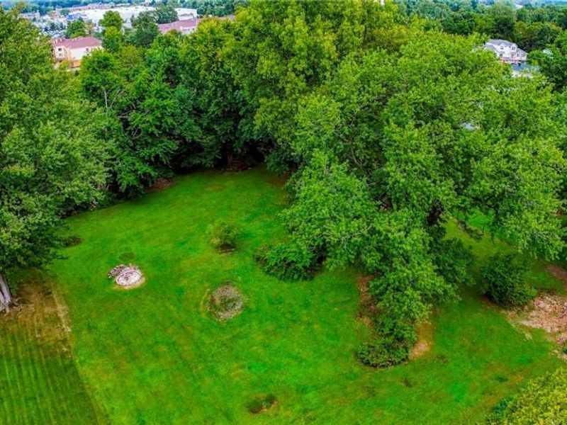24958 Kennedy Ridge Road, North Olmsted, OH 44070 Photo 36