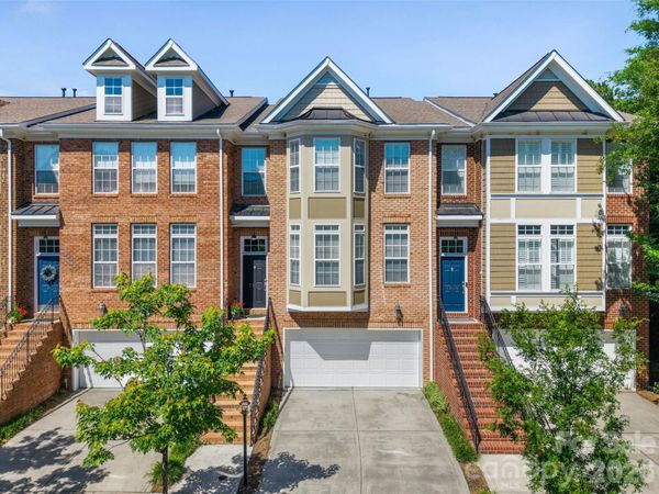 7810 Springs Village Lane , Charlotte, NC 28226
