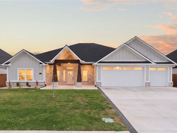 311 Morgan Street , Centerton, AR 72719