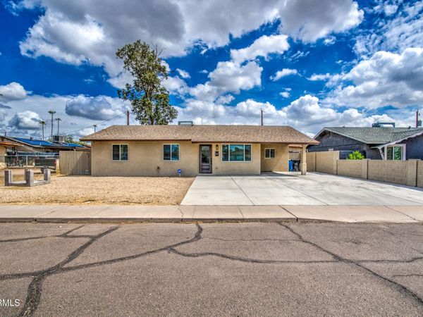 3245 N 43RD Avenue, Phoenix, AZ 85031
