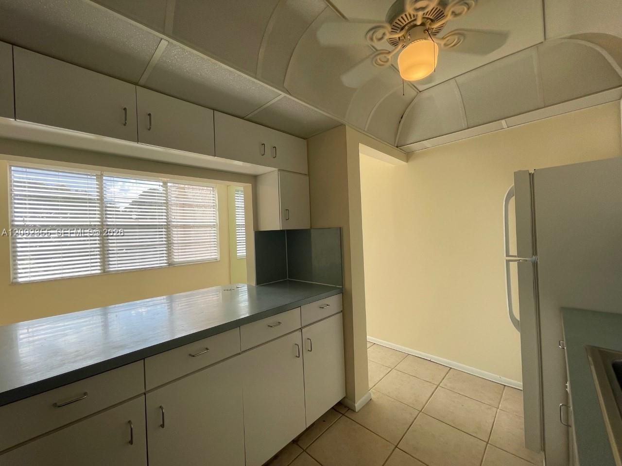 9431 Live Oak Pl , Unit 203, Davie, FL 33324 Photo