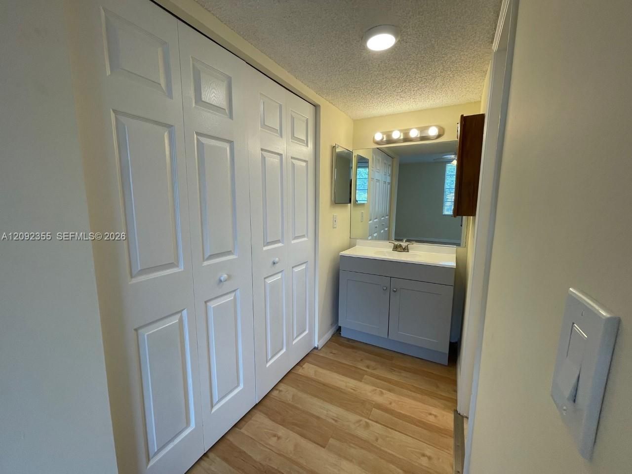 9431 Live Oak Pl , Unit 203, Davie, FL 33324 Photo