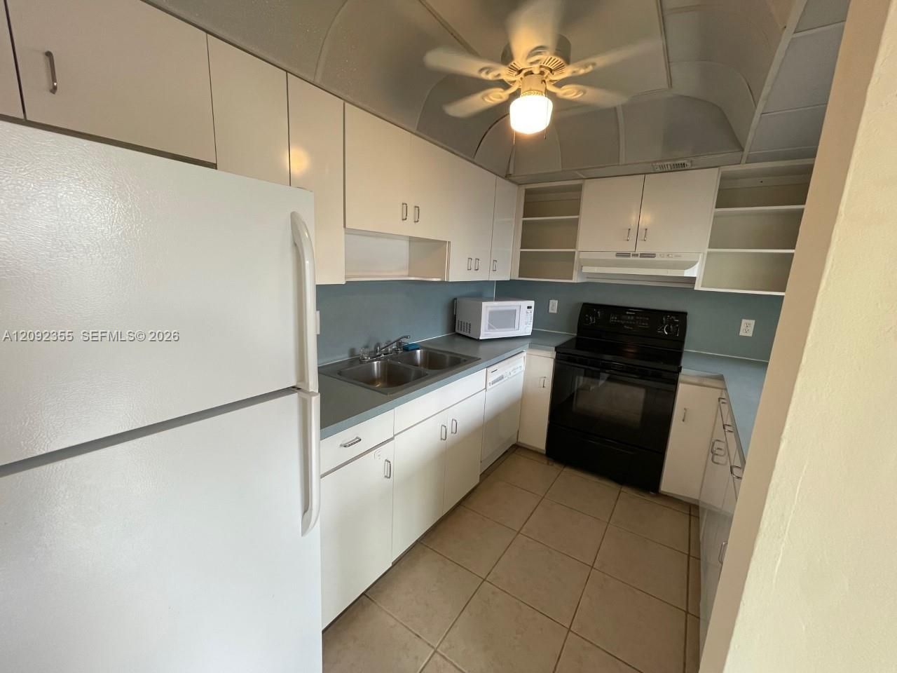 9431 Live Oak Pl , Unit 203, Davie, FL 33324 Photo