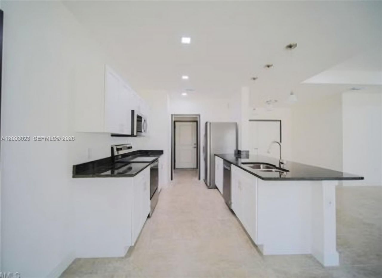 1008 Angus Ave, Lehigh Acres, FL 33974 Photo