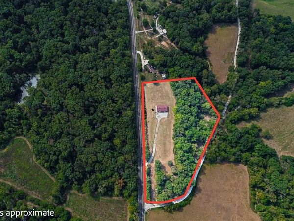 16901 Otterville Road, Grafton, IL 62037