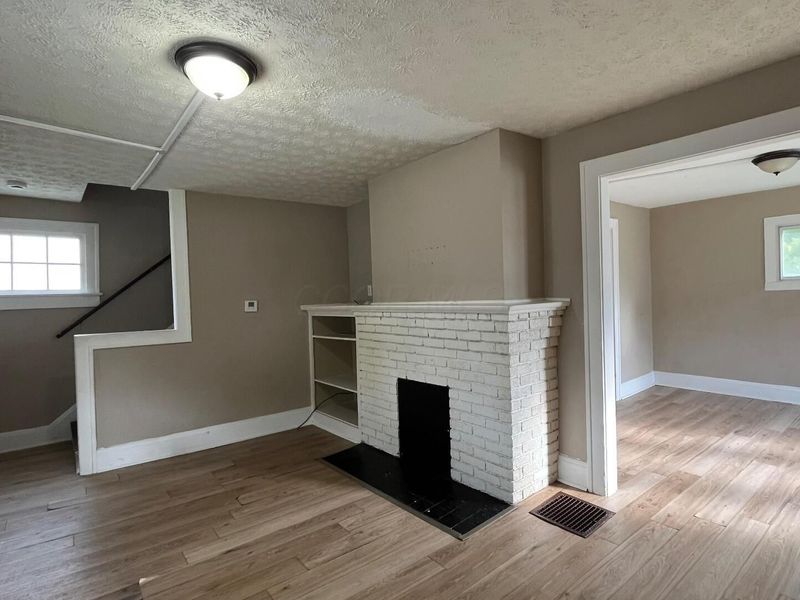 1529 Arlington Avenue , Columbus, OH 43211 Photo 2