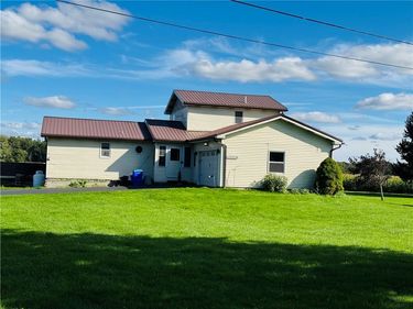 15352 E Barre Road , Holley, NY 14470