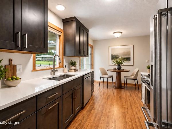 1416 Clarmar Avenue W, Roseville, MN 55113