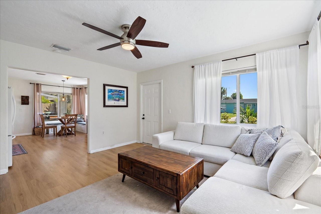 5932 Richard Place, Sarasota, FL 34231 Photo