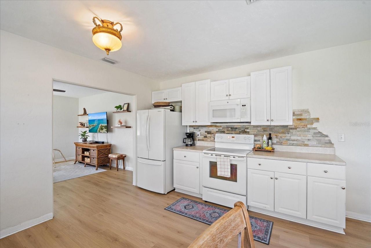 5932 Richard Place, Sarasota, FL 34231 Photo