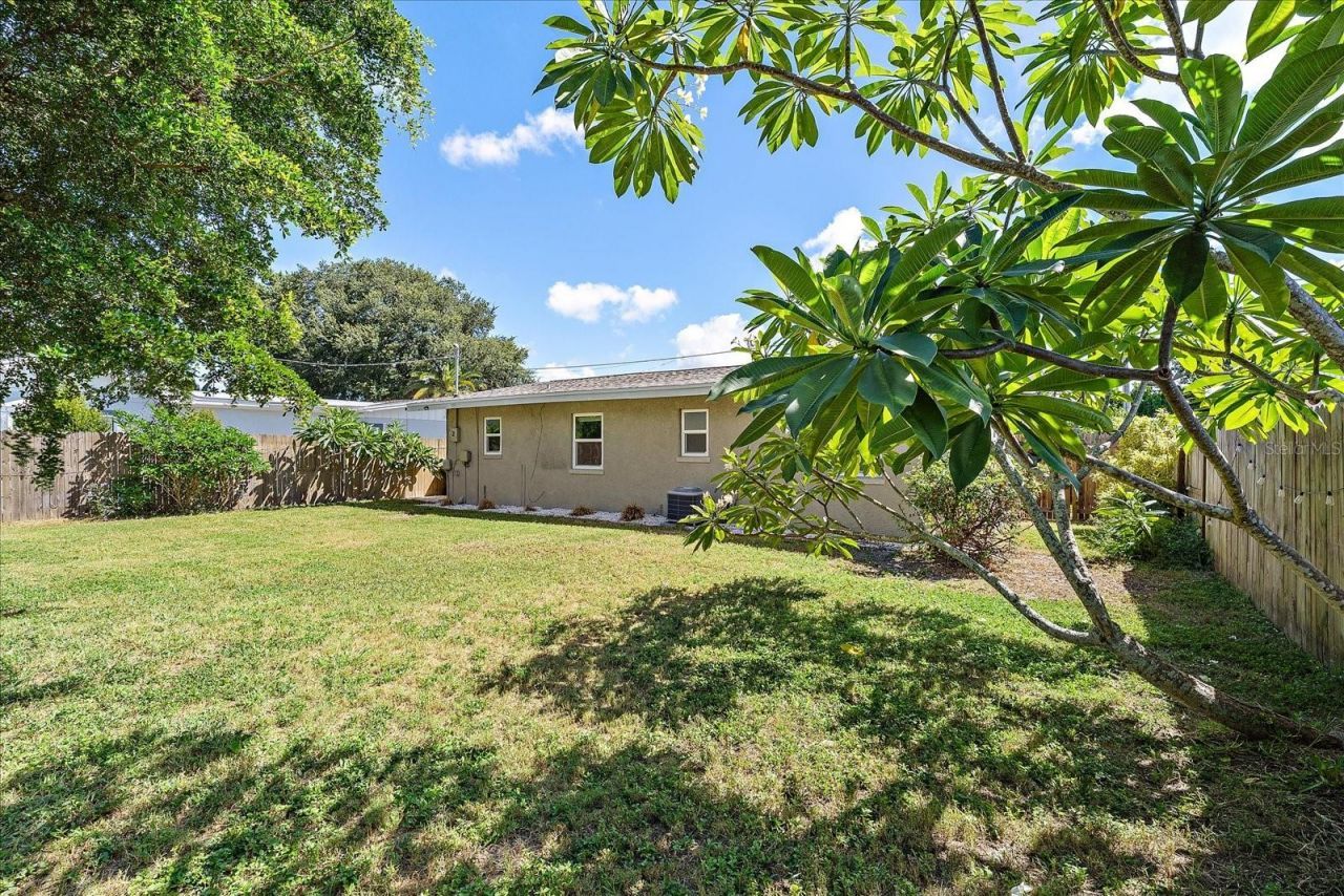 5932 Richard Place, Sarasota, FL 34231 Photo