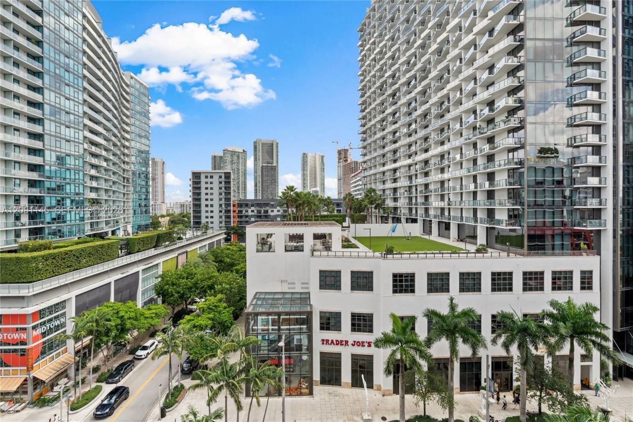 90 NE 32nd Street, Unit 812, Miami, FL 33127 Photo