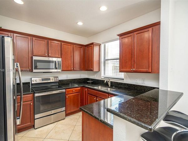 8815 NW 116th Ct , Doral, FL 33178