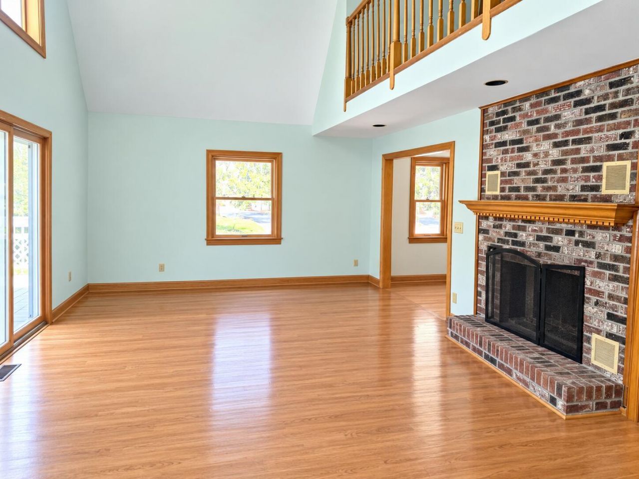 219 Ridge Lake Drive Photo 10