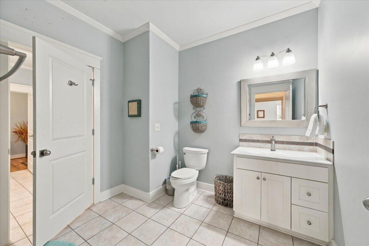 706 Sandpiper Ridge Road Photo 14