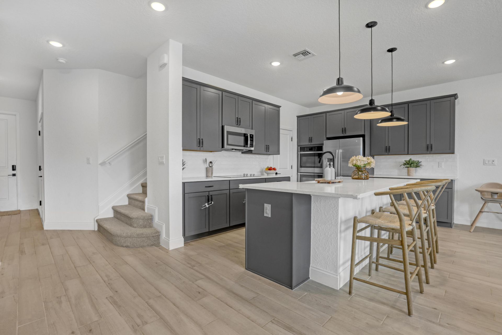 137 SE Birch Terrace, Stuart, FL 34997 Photo