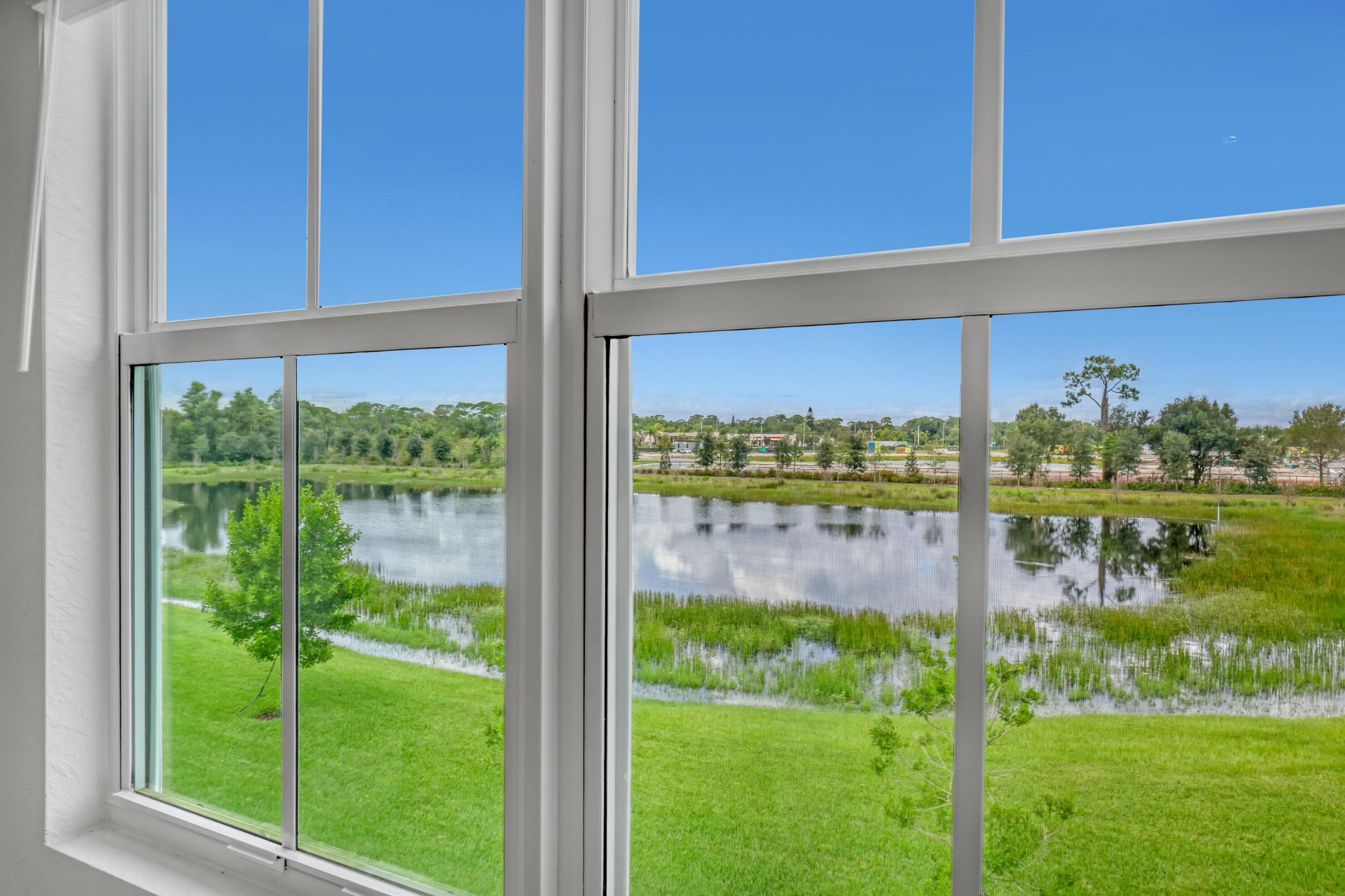 137 SE Birch Terrace, Stuart, FL 34997 Photo