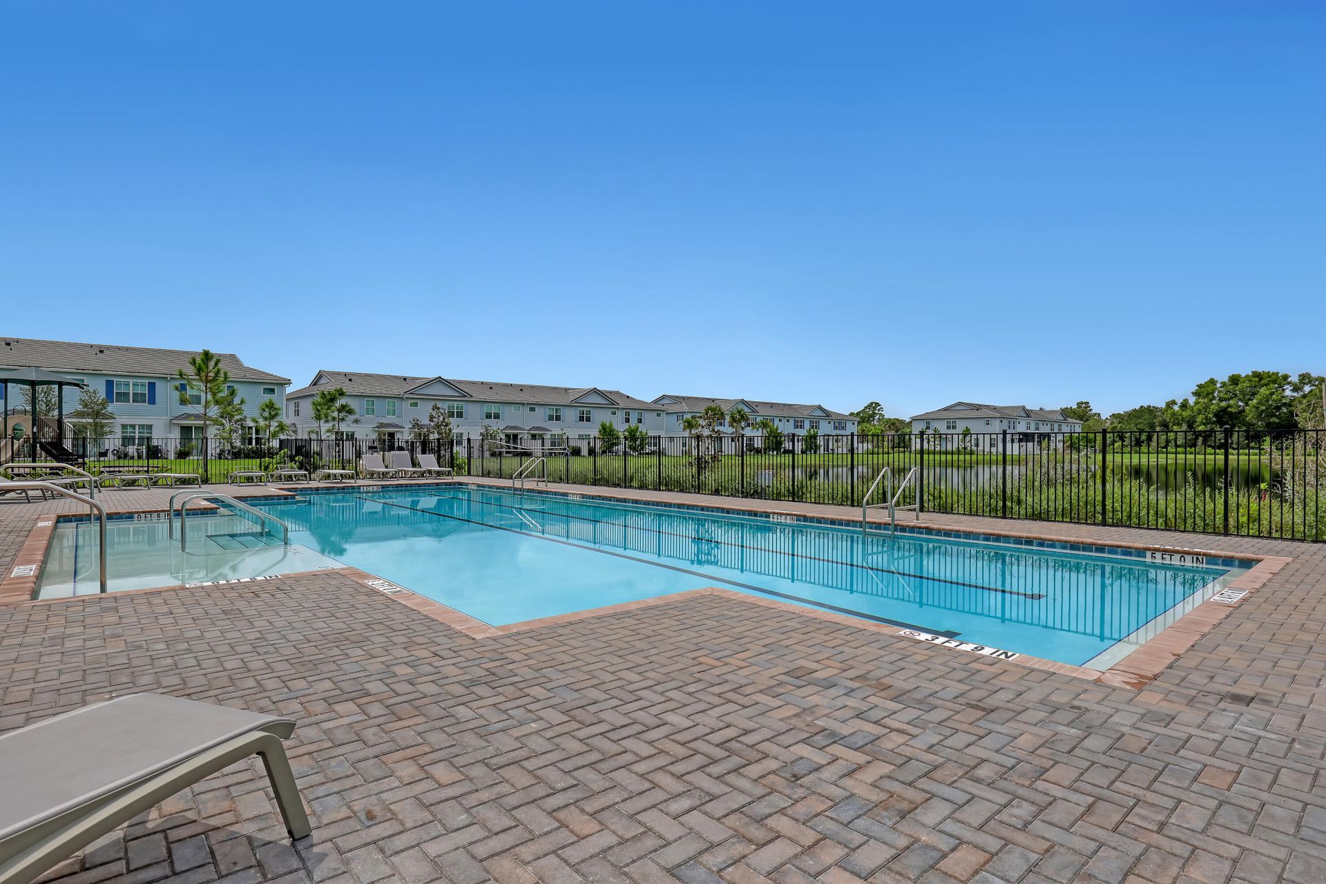 137 SE Birch Terrace, Stuart, FL 34997 Photo