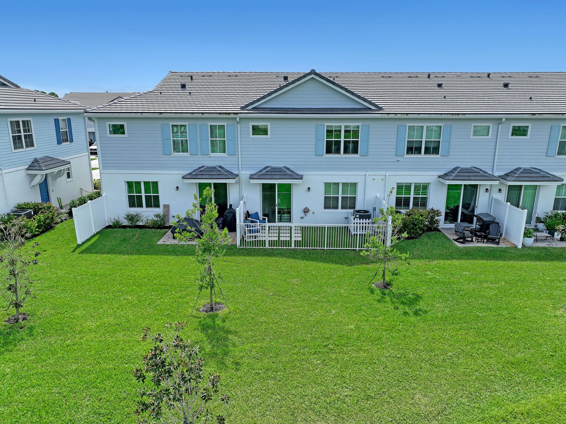 137 SE Birch Terrace, Stuart, FL 34997 Photo