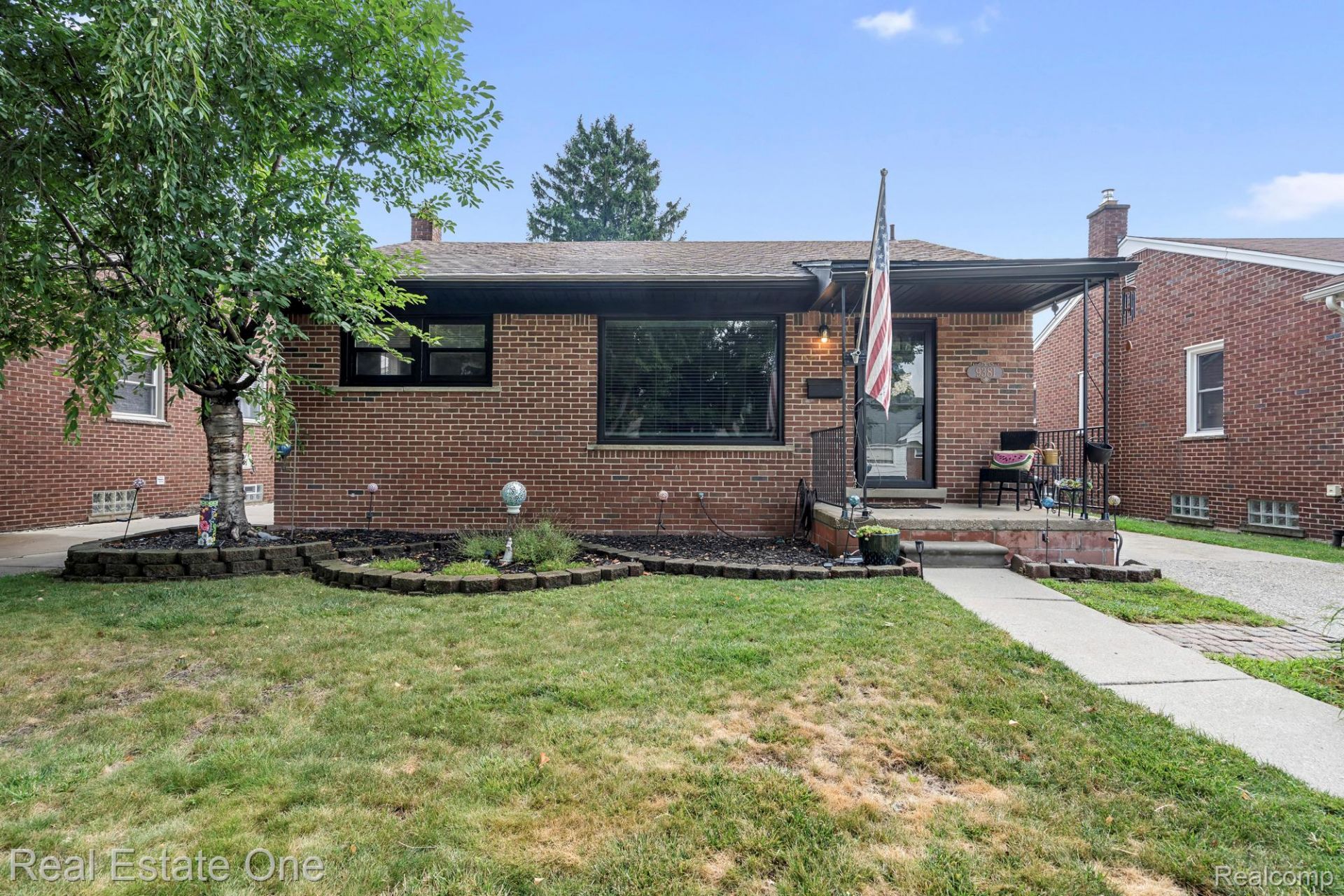 9381 Fox Avenue, Allen Park, Mi 48101 Main Photo