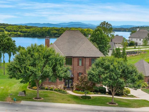105 Breakers Drive, Vonore, TN 37885