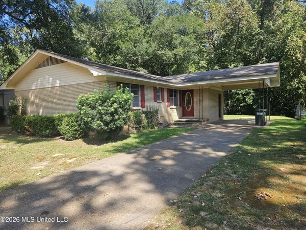 9 Woodside Court, Natchez, MS 39120