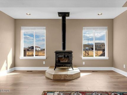 5305 Hoge Road, Reno, NV 89506 Photo